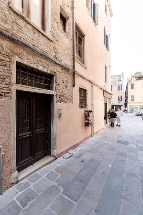 Aponalview 027042-loc-12481 Venedig