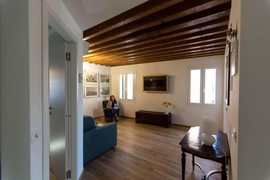 Aponalview 027042-loc-12481 Apartment Venedig