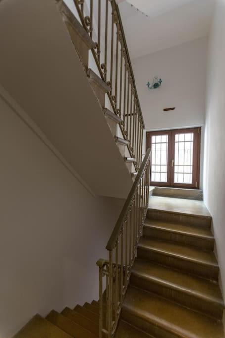Aponalview 027042-loc-12481 Venecia